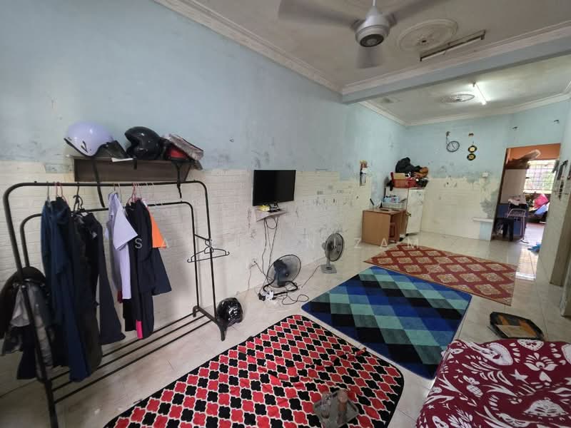 1-storey Terraced House for Sale in Taman Semenyih Impian (Semenyih) - Saiful Nizam - Interior - PropertyGuru.com.my