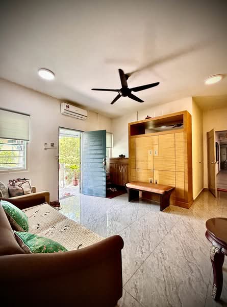 Rumah Teres 1 Tingkat untuk Dijual di Tanjung Tokong (Penang) - KK Kwok - Living Room - PropertyGuru.com.my