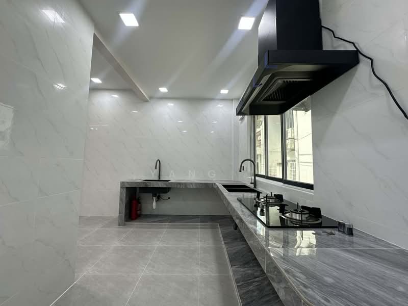 Rumah Teres 2 Tingkat untuk Disewa di Bandar Sri Damansara (Selangor) - Yang . - Kitchen - PropertyGuru.com.my