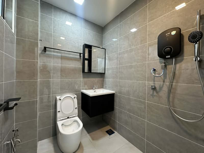 Rumah Teres 2 Tingkat untuk Disewa di Bandar Sri Damansara (Selangor) - Yang . - Bathroom - PropertyGuru.com.my