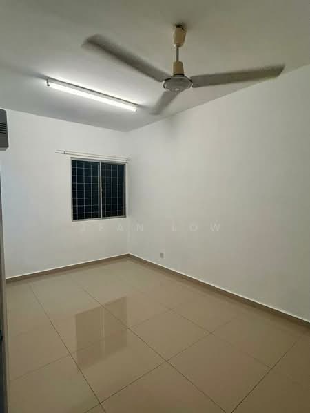 Apartment for Rent at Desa View Towers - Jean Low - Room 1 - PropertyGuru.com.my