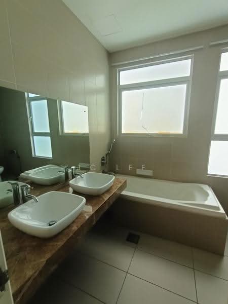 Condominium for Rent at Amaya Saujana - Jc Lee - Bathroom - PropertyGuru.com.my