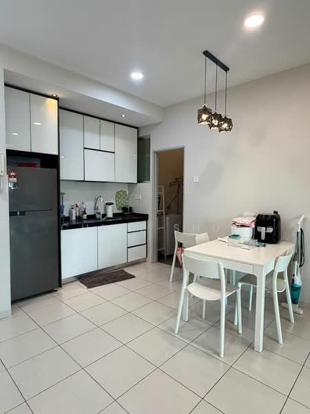 Service Residence for Rent at The Zizz @ Damansara North - Chloe Shum - Kitchen - PropertyGuru.com.my