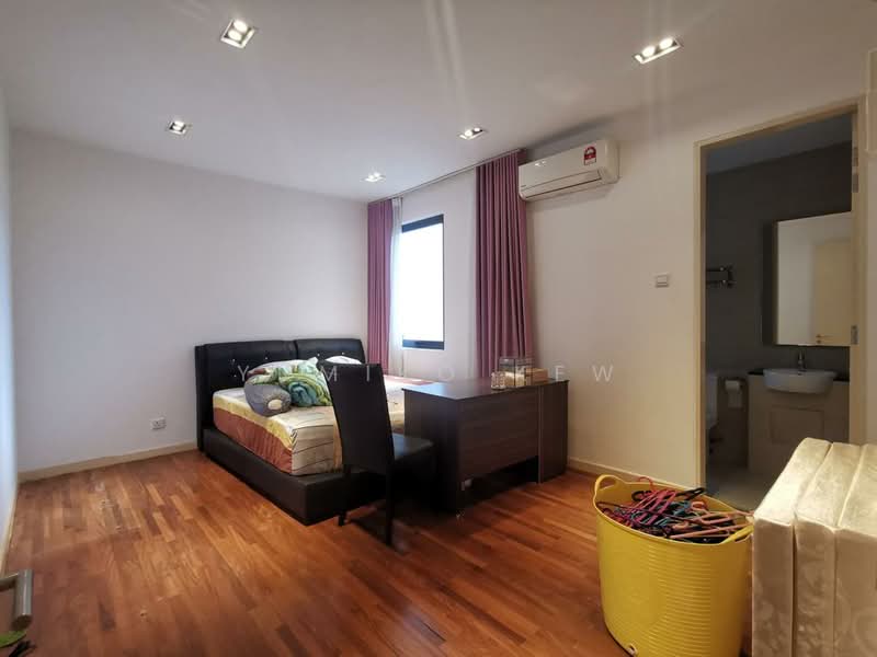 3-storey Terraced House for Sale in Lake Fields (Sungai Besi) - Yumiko Kew - Bedroom - PropertyGuru.com.my