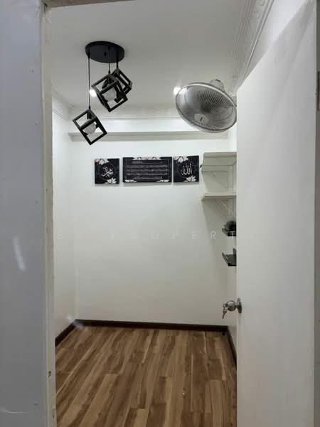 Untuk Disewa - Menara Orkid