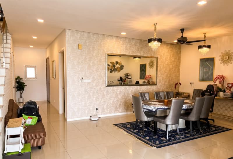 Rumah Berkembar untuk Dijual di Desa Melawati (Setapak) - Ben Ng - Dining Room - PropertyGuru.com.my