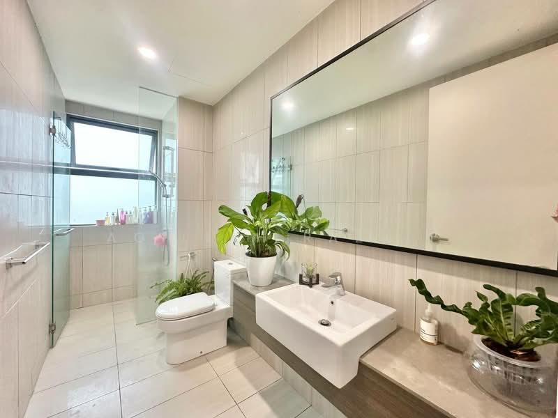 Servis Apartment untuk Disewa di Datum Jelatek Residence - Aqillah Razali - Bathroom - PropertyGuru.com.my