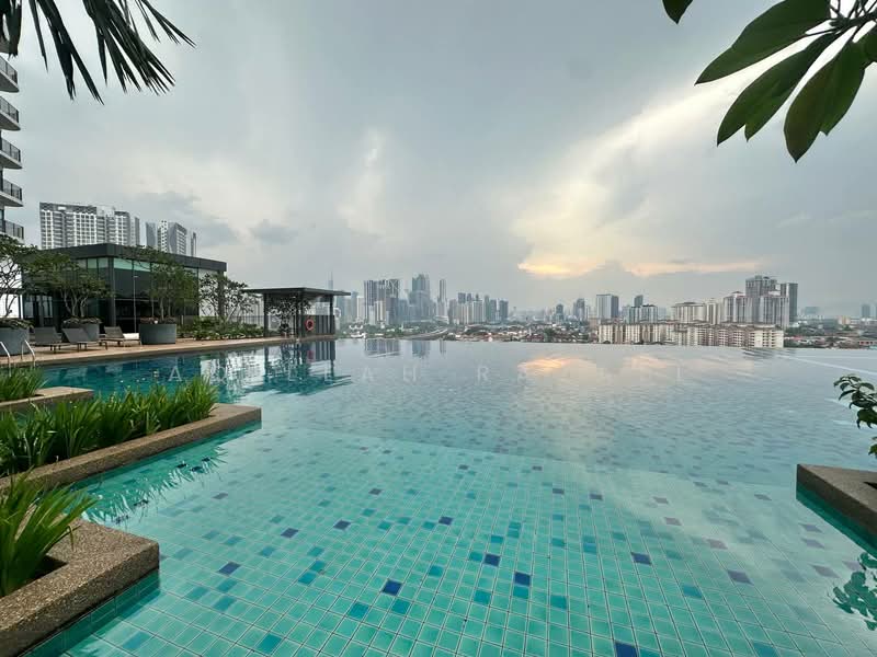 Servis Apartment untuk Disewa di Datum Jelatek Residence - Aqillah Razali - Pool - PropertyGuru.com.my