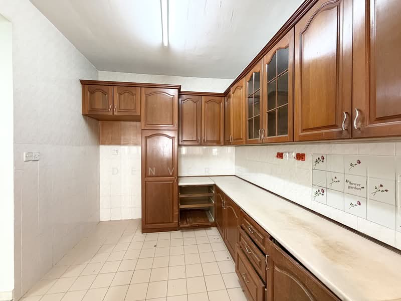 Rumah Teres 2 Tingkat untuk Dijual di Alam Damai (Cheras) - Denver Sin - Kitchen - PropertyGuru.com.my