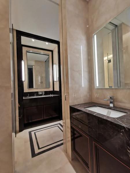 Service Residence for Sale at Pavilion Suites - Jean Chiew - Bathroom - PropertyGuru.com.my