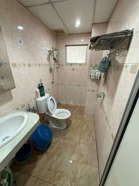Condominium for Sale at Sri Pandan - Elaine Yap - Bathroom - PropertyGuru.com.my