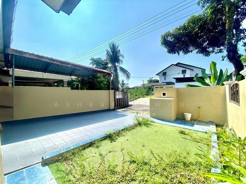Rumah Teres 2 Tingkat untuk Dijual di Kajang (Selangor) - Ashraf Azwan - Exterior - PropertyGuru.com.my