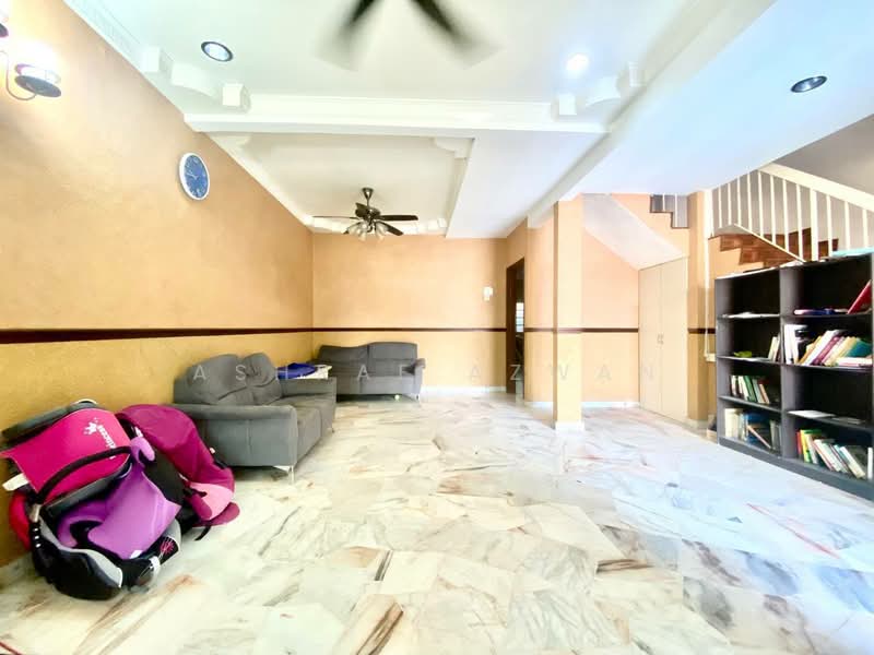 Rumah Teres 2 Tingkat untuk Dijual di Kajang (Selangor) - Ashraf Azwan - Living Room - PropertyGuru.com.my