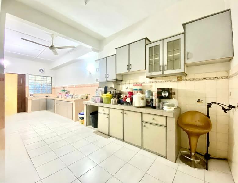 Rumah Teres 2 Tingkat untuk Dijual di Kajang (Selangor) - Ashraf Azwan - Kitchen - PropertyGuru.com.my