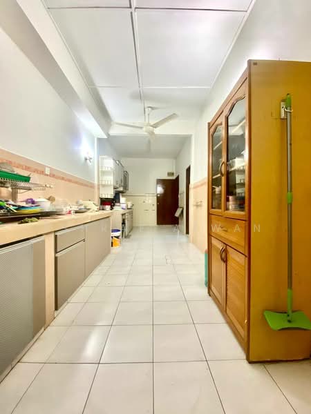 Rumah Teres 2 Tingkat untuk Dijual di Kajang (Selangor) - Ashraf Azwan - Kitchen - PropertyGuru.com.my