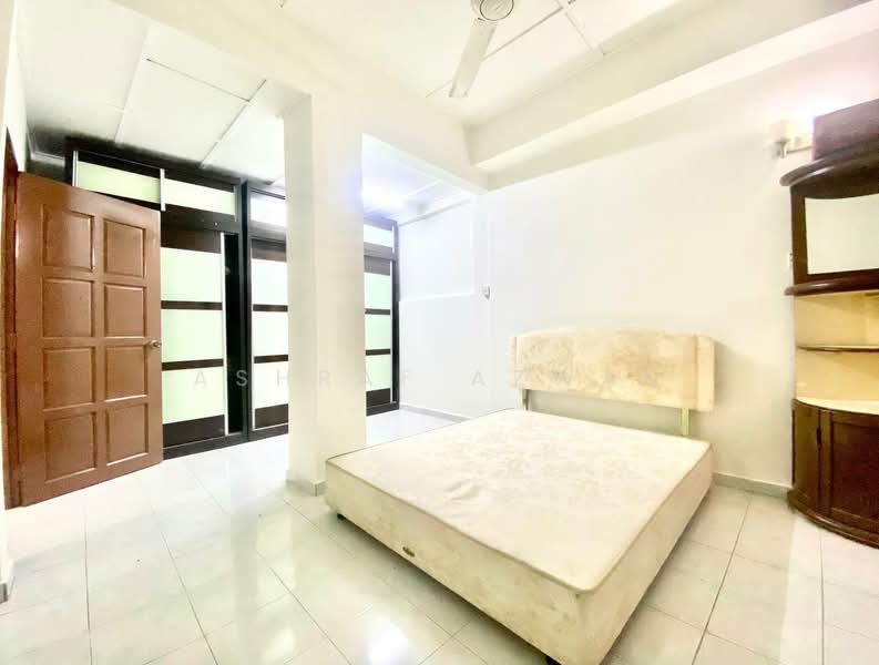 Rumah Teres 2 Tingkat untuk Dijual di Kajang (Selangor) - Ashraf Azwan - Bedroom - PropertyGuru.com.my