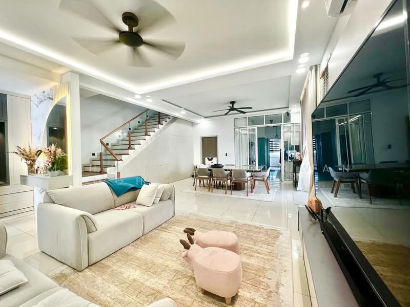Rumah Teres 2 Tingkat untuk Dijual di Semenyih (Selangor) - Muhammad Ridhwan Mohd Huzairi - Living Room - PropertyGuru.com.my