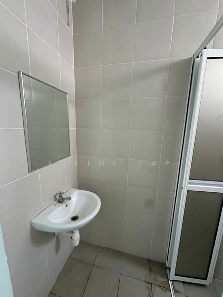 Kondominium untuk Dijual di Mutiara Ville - Elaine Yap - Bathroom - PropertyGuru.com.my