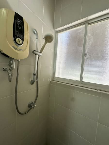 Kondominium untuk Dijual di Mutiara Ville - Elaine Yap - Bathroom - PropertyGuru.com.my