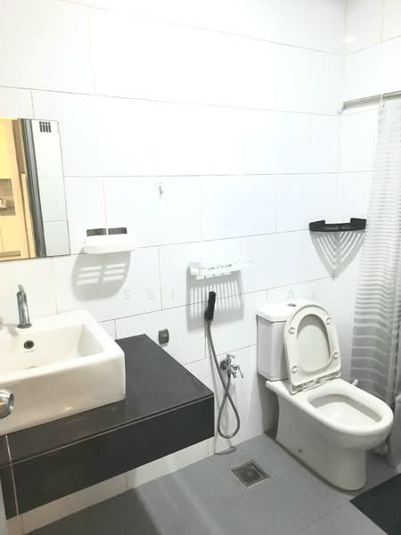 Condominium for Rent at The Wharf Residence - Jessica Tai - Bathroom - PropertyGuru.com.my