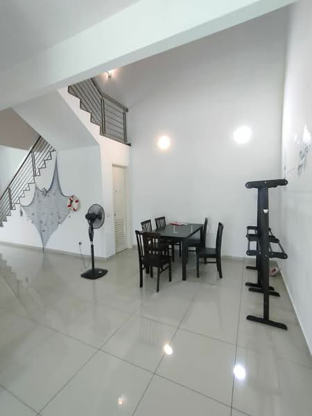 Cluster House for Sale in Bukit Indah (Iskandar Puteri (Nusajaya)) - Iris Lim - Living Room - PropertyGuru.com.my