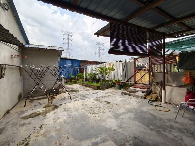 Bungalow for Rent in Kampung Cempaka (Petaling Jaya) - Wysin Wan - Exterior - PropertyGuru.com.my