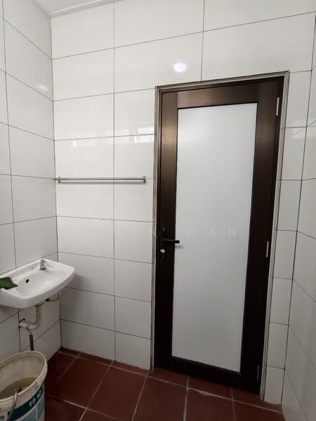 Bungalow for Rent in Kampung Cempaka (Petaling Jaya) - Wysin Wan - Bathroom - PropertyGuru.com.my