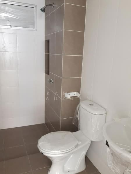 Pangsapuri untuk Disewa di D'Cassia - Kamil Radzuan - Bathroom - PropertyGuru.com.my