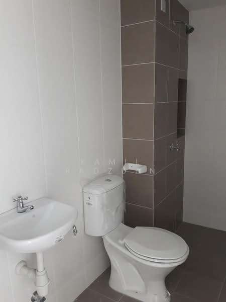 Pangsapuri untuk Disewa di D'Cassia - Kamil Radzuan - Bathroom - PropertyGuru.com.my