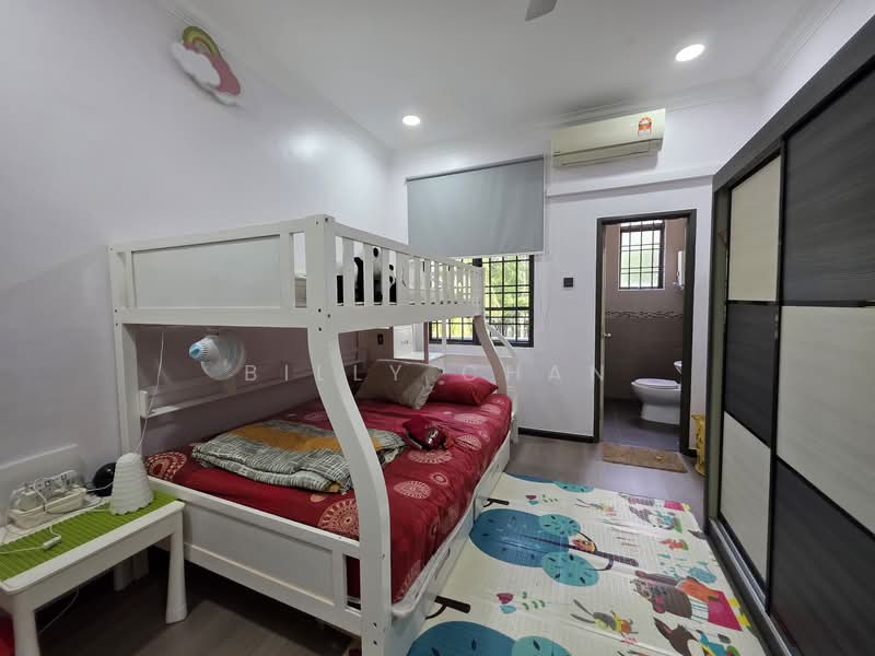 Rumah Teres 2 Tingkat untuk Dijual di Alam Damai (Cheras) - Billy Chan - Bedroom - PropertyGuru.com.my