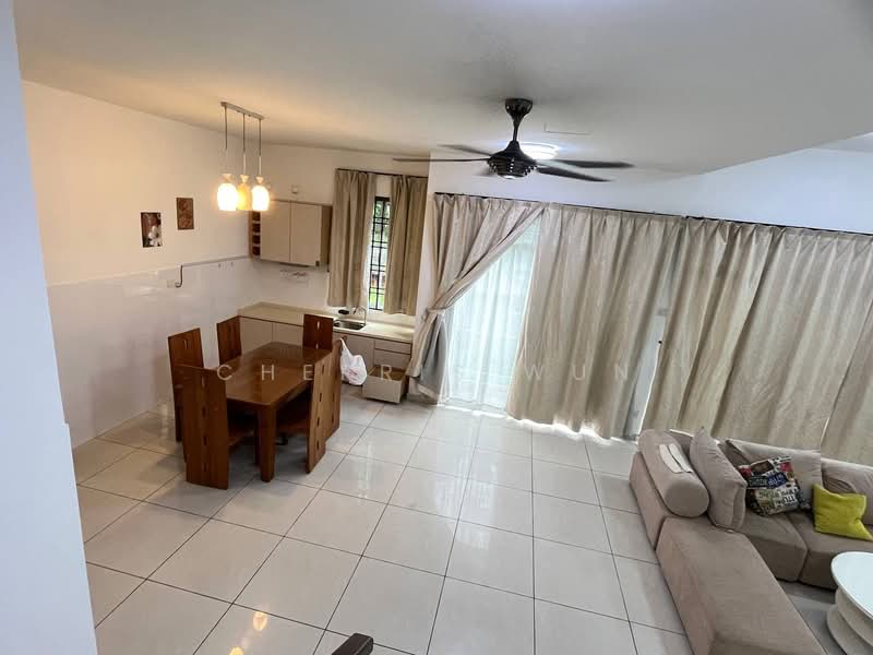 Cluster House for Rent in Johor Bahru (Johor) - Cherris Wun - Dining Room - PropertyGuru.com.my