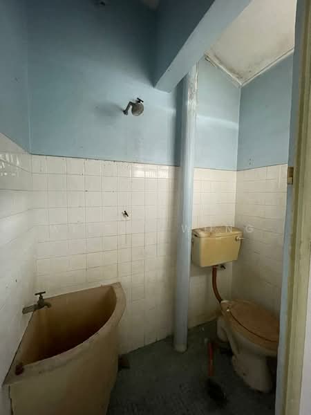 Rumah Teres 2 Tingkat untuk Dijual di Bandar Menjalara (Kuala Lumpur) - Wilson Wong - Bathroom - PropertyGuru.com.my