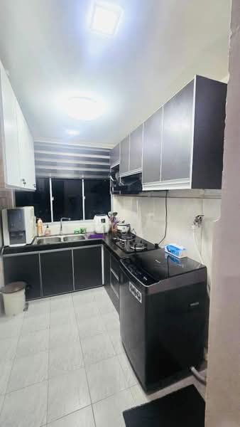 Flat for Sale at Sri Shamelin - Chris Choo - Kitchen - PropertyGuru.com.my