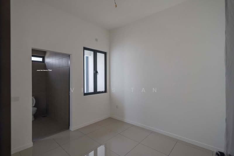 2-storey Terraced House for Sale in Bandar Bukit Raja (Klang) - Vitas Tan - Bathroom - PropertyGuru.com.my