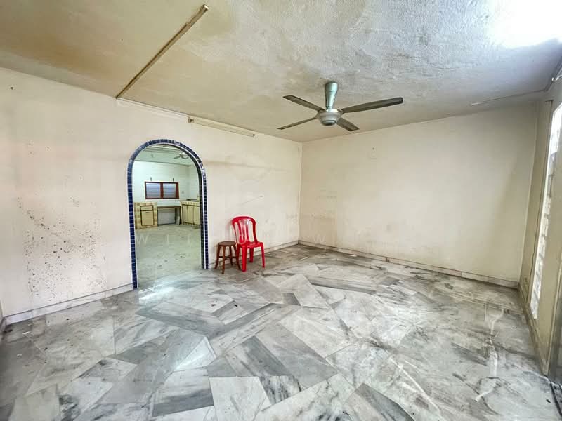 Rumah Teres 2 Tingkat untuk Dijual di Bandar Menjalara (Kuala Lumpur) - Wilson Wong - Living Room - PropertyGuru.com.my