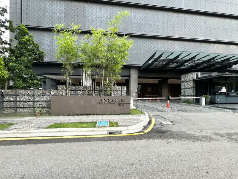 Servis Apartment untuk Dijual di Anggun Residences - Keanu Tan - Exterior - PropertyGuru.com.my