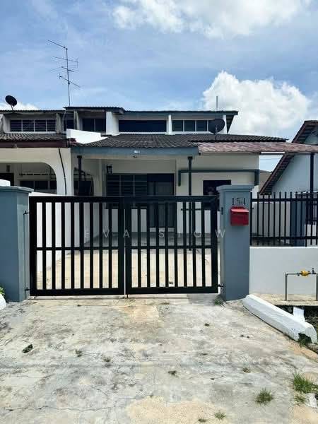 1-storey Terraced House for Sale in Taman Perling (Perling) - Eva Siow - Exterior - PropertyGuru.com.my