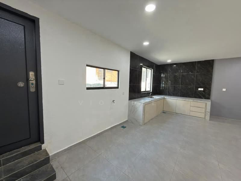 Rumah Teres 2 Tingkat untuk Dijual di Johor Bahru (Johor) - Vion Lee - Kitchen - PropertyGuru.com.my