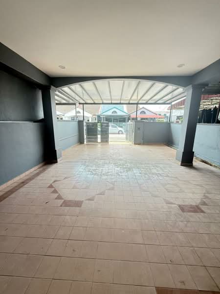 1.5-storey Terraced House for Sale in Taman Perling (Perling) - Eva Siow - PropertyGuru.com.my