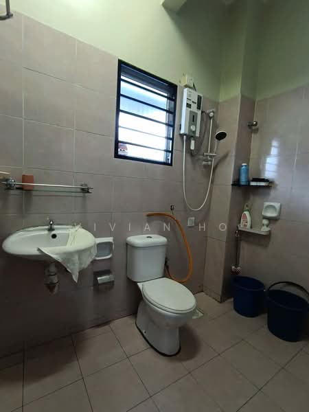 2-storey Terraced House for Sale in Taman Tasik Prima (Puchong) - Vivian Ho - Bathroom - PropertyGuru.com.my
