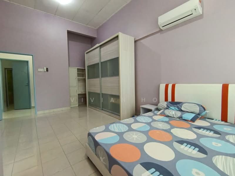 2-storey Terraced House for Sale in Taman Tasik Prima (Puchong) - Vivian Ho - Bedroom - PropertyGuru.com.my