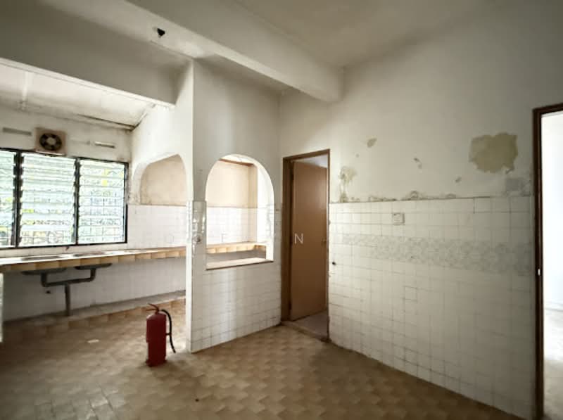 2-storey Terraced House for Sale in Taman Desa (Kuala Lumpur) - Jocelyn Soo - Kitchen - PropertyGuru.com.my