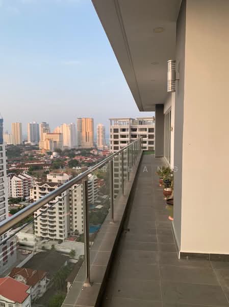 Kondominium untuk Disewa di Residence 21 - Amber Hang - Balcony - PropertyGuru.com.my