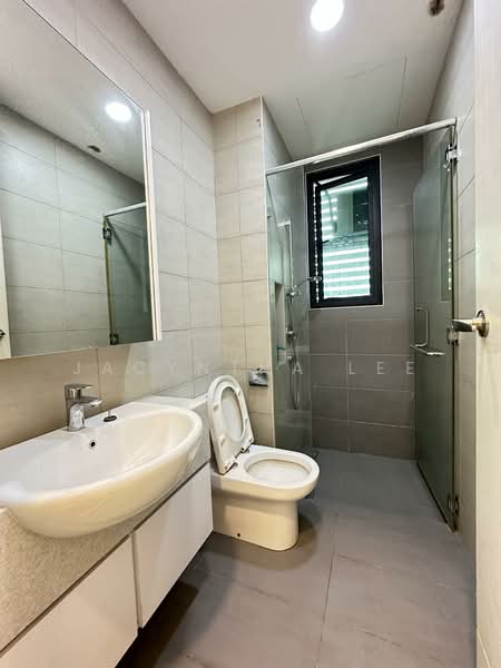 Condominium for Sale at The LIGHT COLLECTION I - Jacyntha Lee - PropertyGuru.com.my