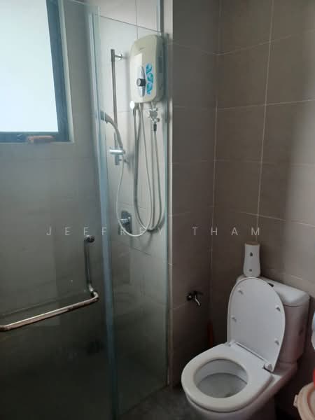 Service Residence for Rent at Fortune Avenue - Jeffrey Tham - Bathroom - PropertyGuru.com.my