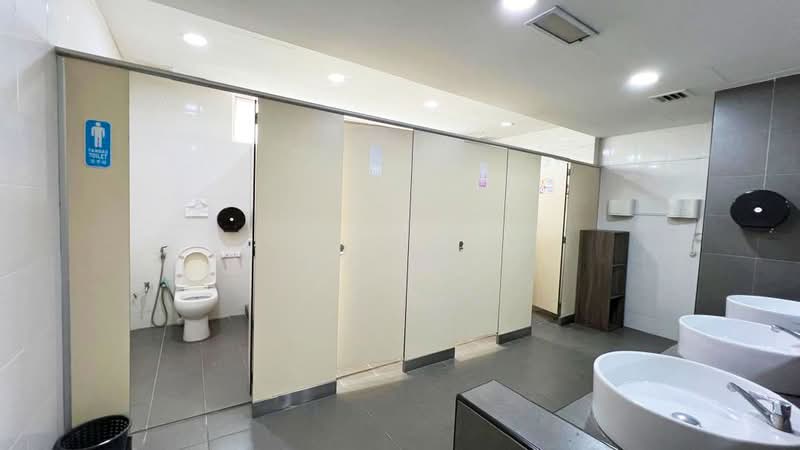 Office for Rent in Ara Damansara (Petaling Jaya) - FC Ng - Bathroom - PropertyGuru.com.my