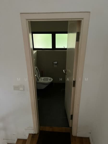 3-storey Terraced House for Sale in Cyberjaya (Selangor) - Mu'izz Halim - Bathroom - PropertyGuru.com.my