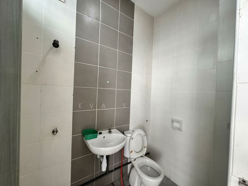 Rumah Teres 2 Tingkat untuk Dijual di Nusa Sentral (Iskandar Puteri (Nusajaya)) - Eva Siow - Bathroom - PropertyGuru.com.my