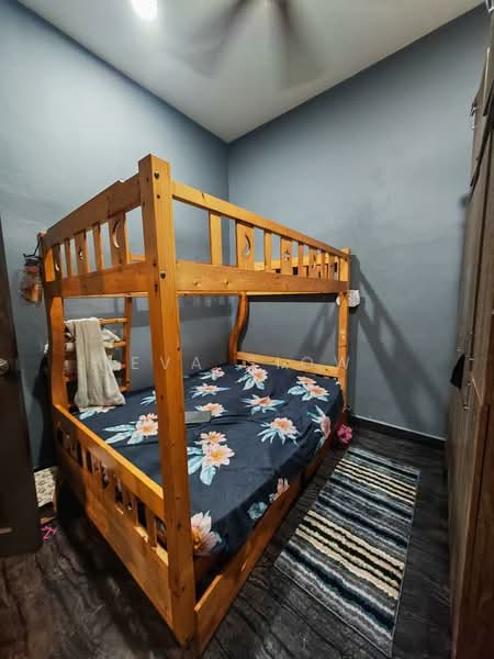 Rumah Teres 1 Tingkat untuk Dijual di Taman Kempas Indah (Tebrau) - Eva Siow - Bedroom - PropertyGuru.com.my