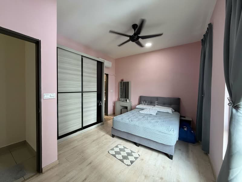 Condominium for Sale at The Henge - Ryan Swe - Bedroom - PropertyGuru.com.my